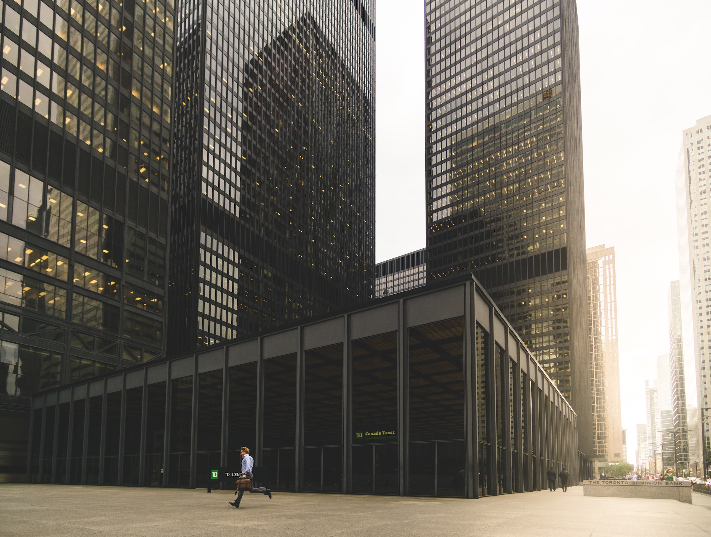 armando arauz v BWg0OnFmk unsplash